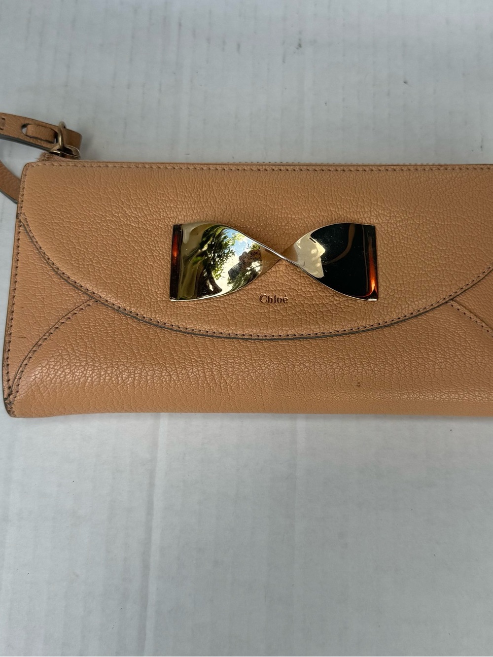 Chloe Vintage twisted bow beige tan boho full zip zippy wallet
